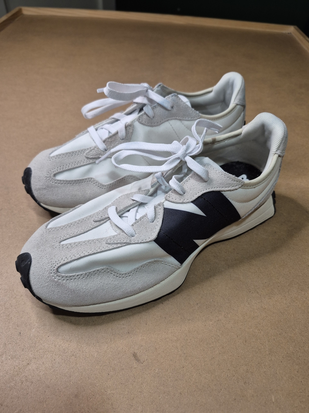 New Balance Women's White, Black & Light Gray Retro Runner Sneakers